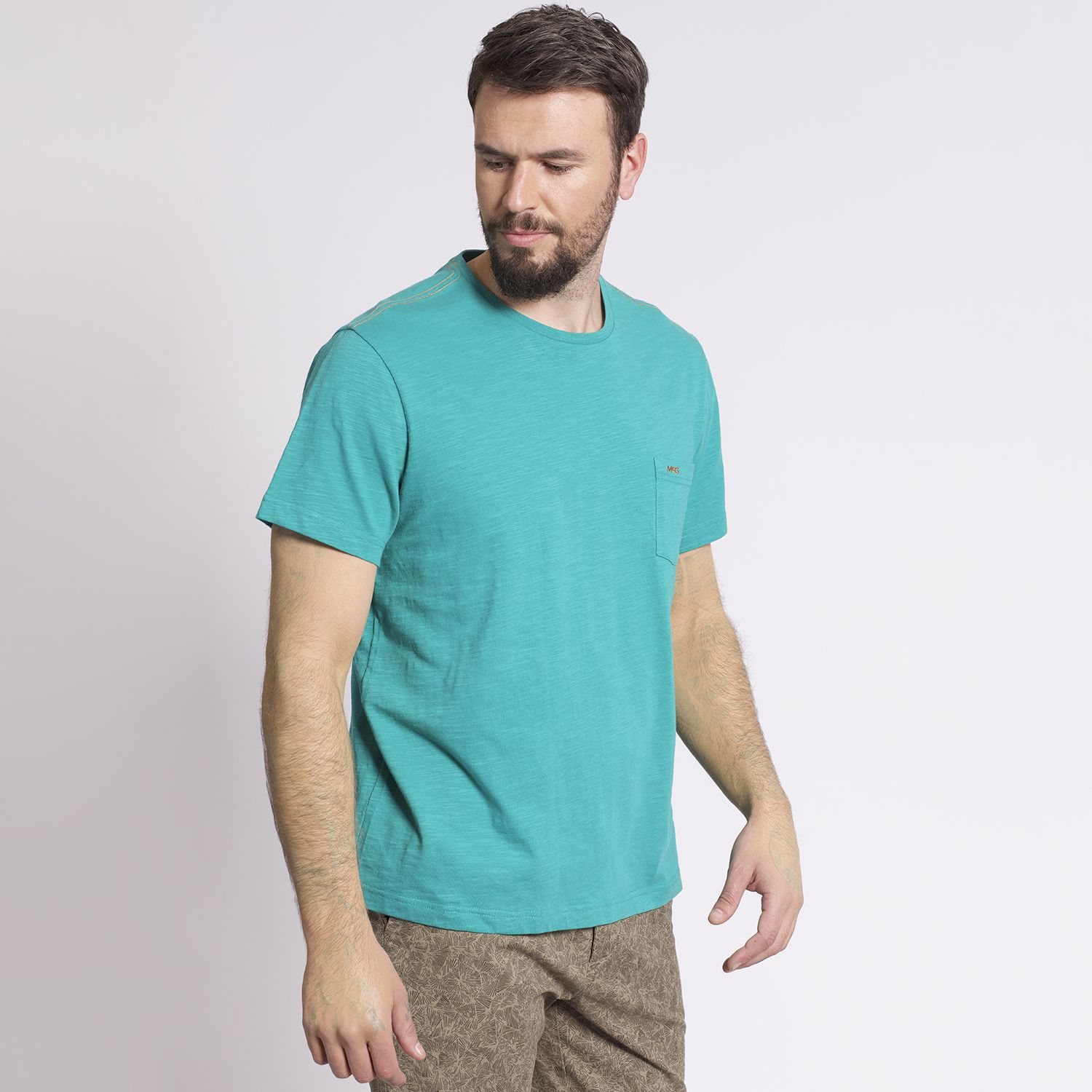 Polera Manga Corta Bolsillo Regular Fit Texturada