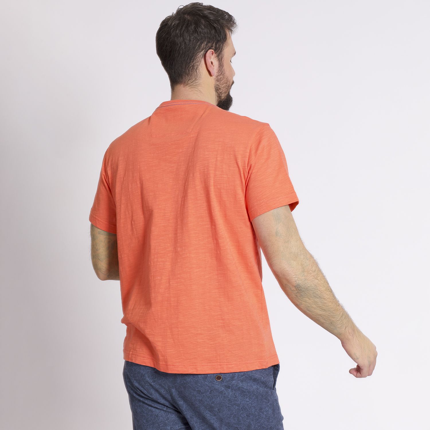 Polera Manga Corta Bolsillo Regular Fit Texturada